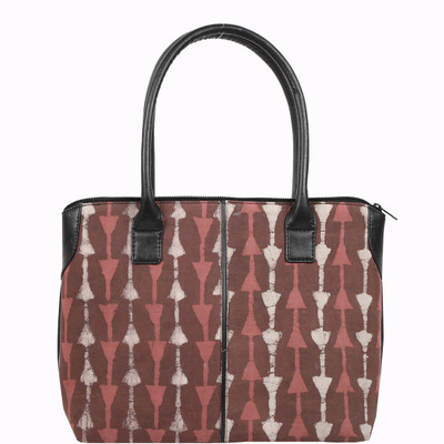 

MAAND Hand-held Bag(Multicolor)