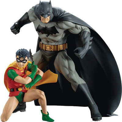

Kotobukiya Batman and Robin 2 Pack Artfx+(Multicolor)