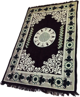

The Fresh Livery Brown Velvet Carpet(150 cm X 212 cm)