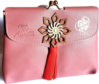 

Ruodan Casual Pink Clutch
