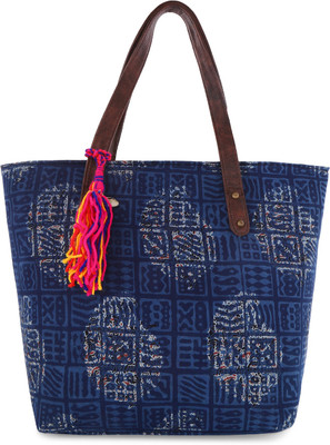 

Vivinkaa Shoulder Bag(Blue)
