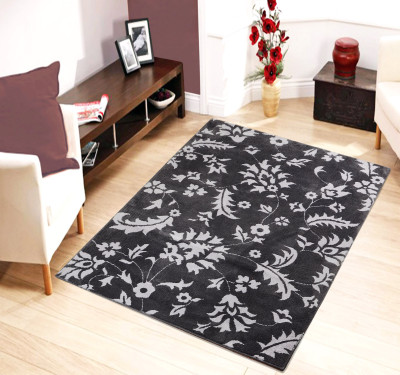 

Saral Home Grey Polyester Carpet(120 cm X 180 cm)