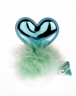 

Pikaboo Heart Shaped Alligator Hair Clip For Girl ( Green ) Hair Clip(Green)