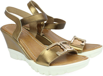 

Inc.5 Women BRONZE Wedges