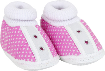 

Neska Moda 0 To 12 Month Baby Booties(Toe to Heel Length - 12 cm Pink, White)