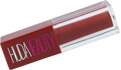 

Huda Beauty Professional Long lasting Liquid Matte Famous Colour Lipstick 8 Ml(Famous, 8 ml)