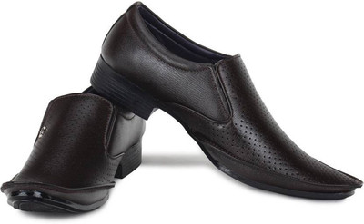 

Crown Sapphire Munich Casuals For Men(Black, Brown