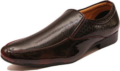 

HAS Slip On For Men(Maroon