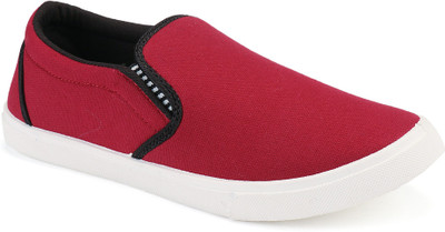 AZOTIC Sneakers For Men(Maroon