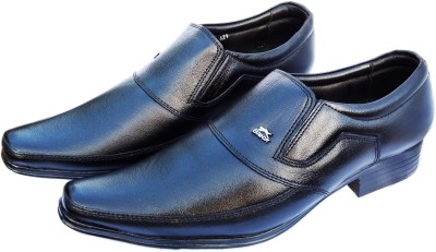 Dream Makers _KOLKATA'S HAND MADE PURE LEATHER SHOES_ MINIUM 5 YEARS LIFE Slip On For Men(Black ,)