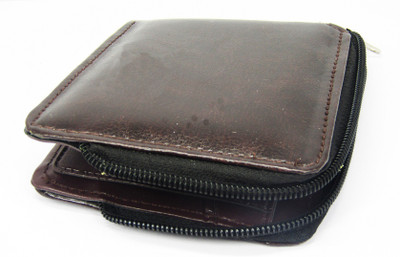 

Peacock Mundkar Boys Brown Artificial Leather Wallet(8 Card Slots)