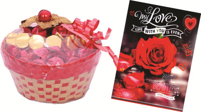 

Skylofts Lovely Chocolate Basket with a love card Combo(210gms)