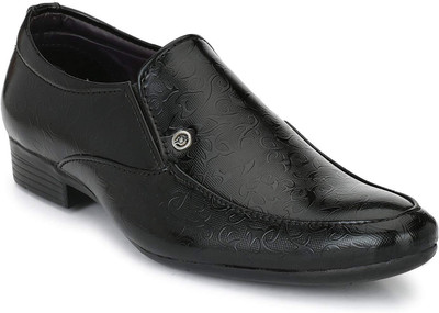 

AORFEO Leather crafted X Slip On For Men(Black