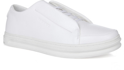 

Mufti Mufti White Casual Shoes Sneakers For Men(White, 02-white