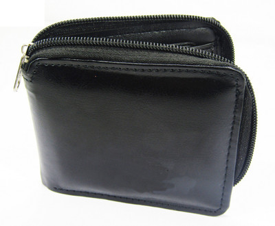 

Peacock Mundkar Boys Casual Black Artificial Leather Wallet(8 Card Slots)