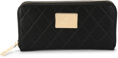 

Van Heusen Woman Party Black Clutch