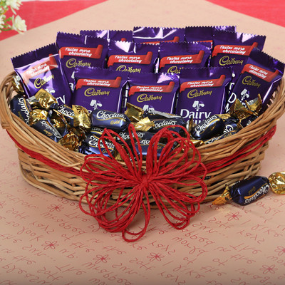 

Ferns N Petals Loaded With Chocolates Combo(200 g)