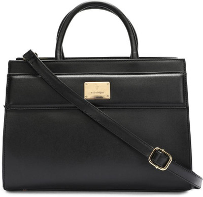 

Van Heusen Woman Shoulder Bag(Black)