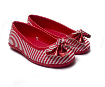 

Miss & Chief Girls Slip-on Mary Janes(Red
