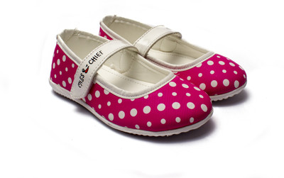 

Miss & Chief Girls Velcro Mary Janes(Pink