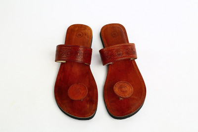 

BAE Women brown Flats