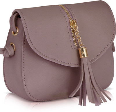 

Bonito Girls Casual Pink Rexine Sling Bag
