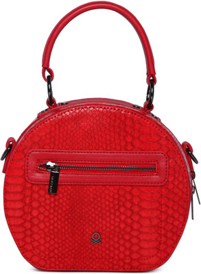 

United Colors of Benetton 18A6WBAG5564I Sling Bag(Red, 4 inch)