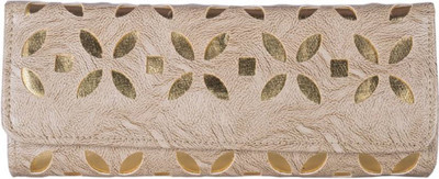 

Rapidcostore Casual White Clutch