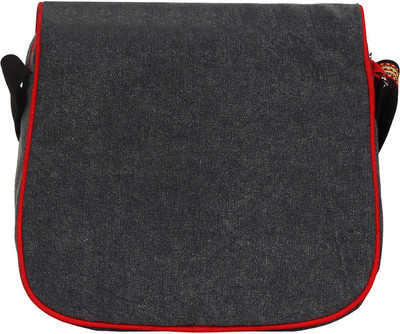 

Anekaant Women Casual Black Canvas Sling Bag