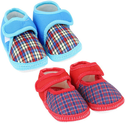 

Neska Moda Checks 6 To 12 Month Baby Booties(Toe to Heel Length - 11 cm Blue, Red)