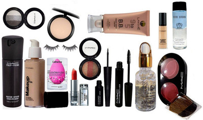 

caroline Sponge puff, Mac studio fix Compact, makeup pro long wear spf 30 foundation, Liquid Last EyeLiner, Hauty and Naughty Mascara, Eyeshadow Fard A Joues Mineraliz (set of 2), Pre+Prime moisture infusion serum, smoothing perfect primer, Two shade Blus