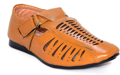 

D'zigners Boys Velcro Strappy Sandals(Brown