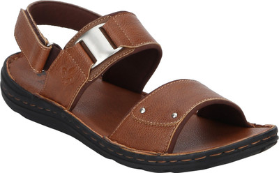 

Bond Street By Red Tape Men TAN Sandals