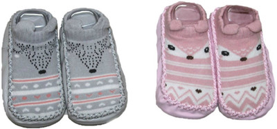 Krivi kids B016(3) Booties(Toe to Heel Length - 13 cm Multicolor)