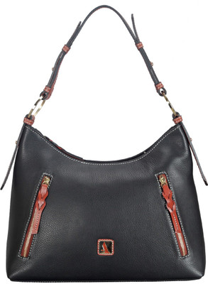 

Adamis Shoulder Bag(Black)