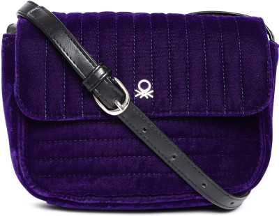 

United Colors of Benetton 18A6WBAG5593I Sling Bag(Purple, 4 inch)