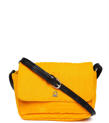 

United Colors of Benetton 18A6WBAG5593I Sling Bag(Yellow, 4 inch)