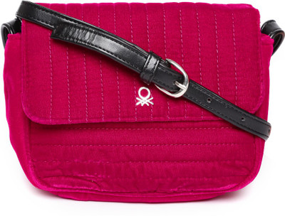 

United Colors of Benetton 18A6WBAG5593I Sling Bag(Pink, 4 inch)