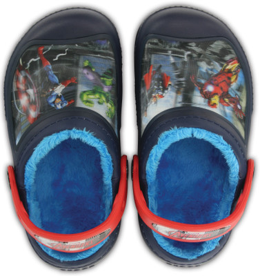 Crocs Boys Slip-on Clogs(Black, Multicolor