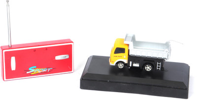 

Toys Bhoomi 1:64 Scale Mini RC Cars Mini City Vehicles Dump Truck Remote Control Car Toy for Kids(Yellow)