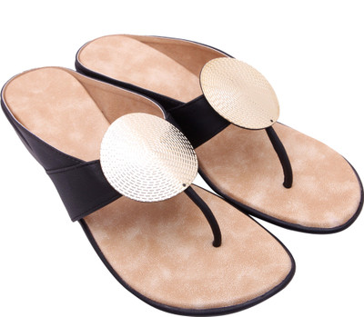 

Royal Collection Women Black Wedges