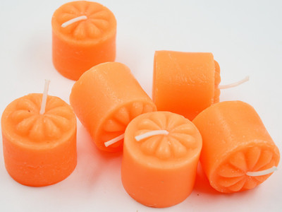 

ME&YOU Decorative Designer Scented Candles for Diwali, Designer candles for Diwali Decorating Items, Orange Color Diwali Diya IZ18ScentedCandlesPack6Flower-Orange-006(50 g)