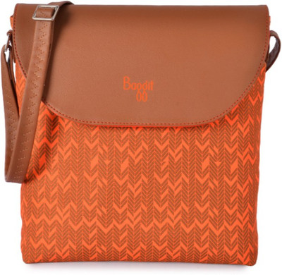 

Baggit Women Casual Brown PU Sling Bag