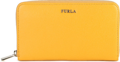 

Furla Women Casual Yellow Genuine Leather Wallet(12 Card Slots), Arancio