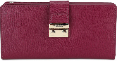 

Furla Women Casual Maroon Genuine Leather Wallet(12 Card Slots), Amarena