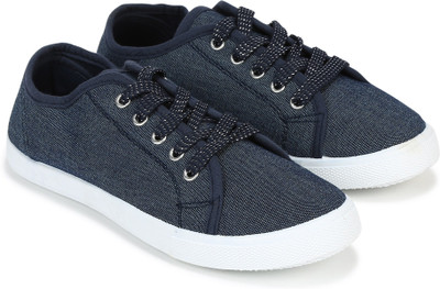 

Poppers by Pantaloons Girls Lace Sneakers(Blue, Dark blue
