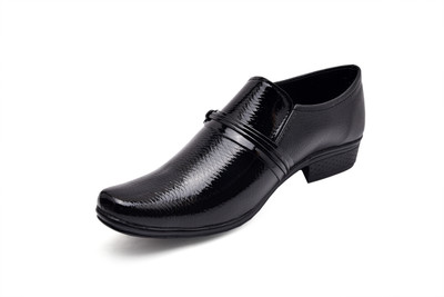 

MANGHANI Boys Slip on Derby Shoes(Black