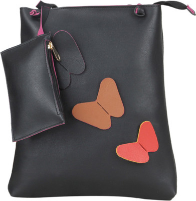 

Aadhunik Libaas Girls Casual Black PU Sling Bag