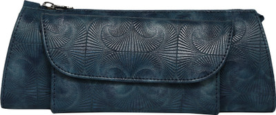 

Butterflies Casual Blue Clutch