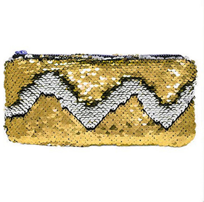 

INAAYA Hand-held Bag(Gold)